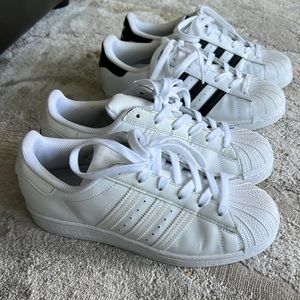 2 adorable adidas superstar sneakers in us size 6 1/2